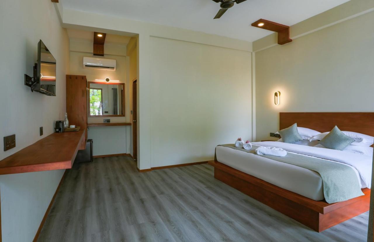 Hotel Sunny Breeze View Hangnaameedhoo Exterior foto