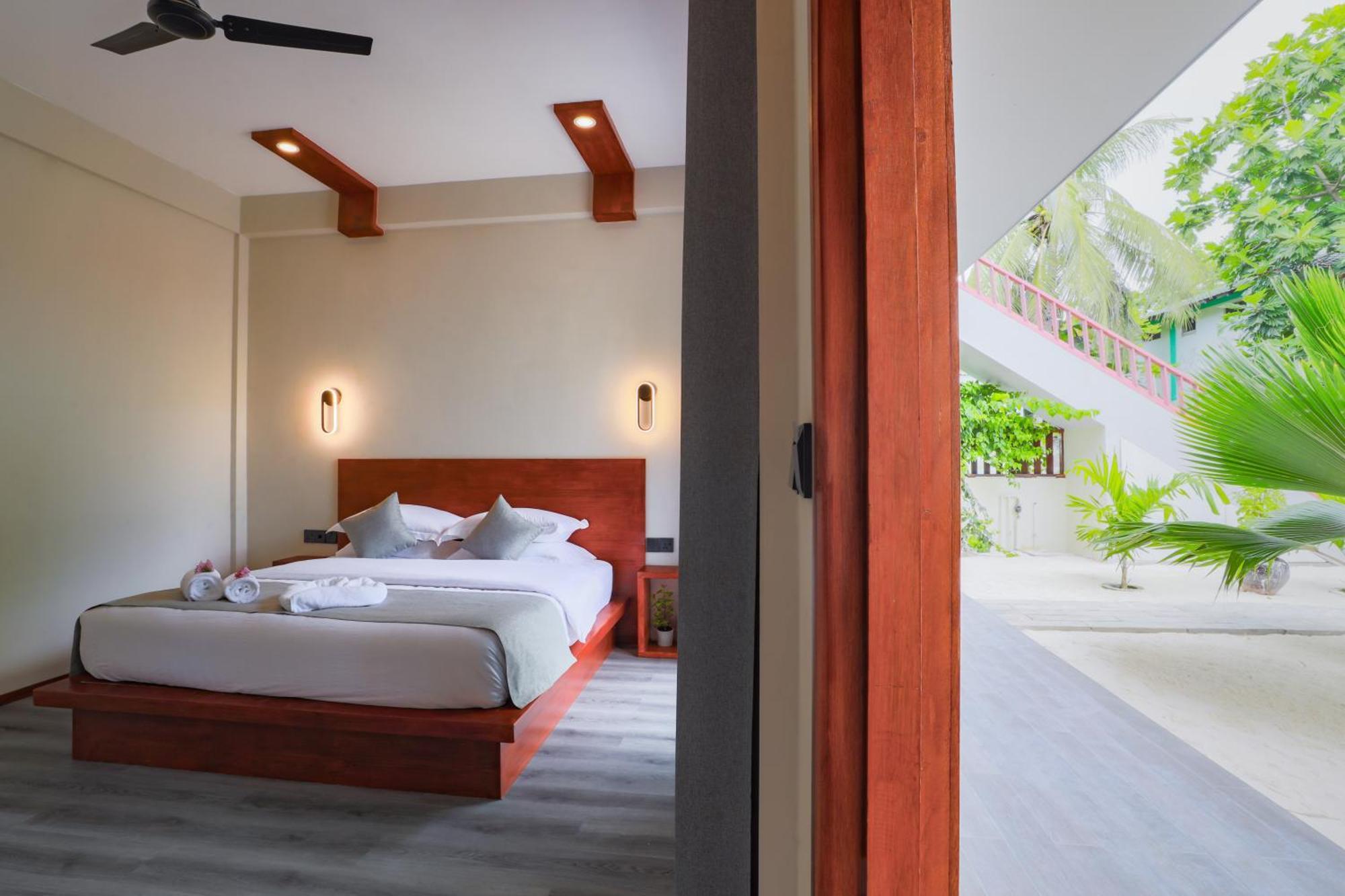 Hotel Sunny Breeze View Hangnaameedhoo Exterior foto
